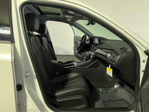 Used 2026 Acura Integra FWD image 28