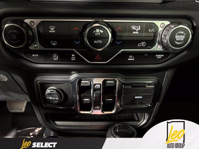 Used 2023 Jeep Gladiator Sport AWD/4WD image 14