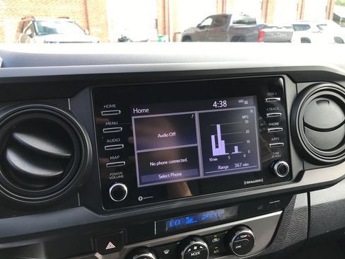 Certified 2023 Toyota Tacoma SR AWD/4WD image 18