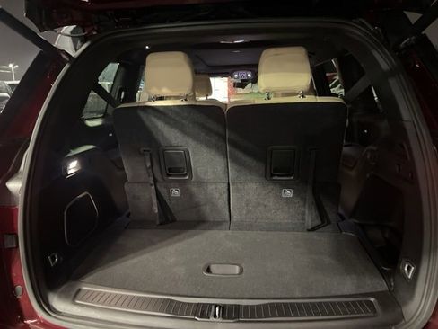 Used 2024 Jeep Grand Cherokee L Limited w/ Luxury Tech Group II image 9