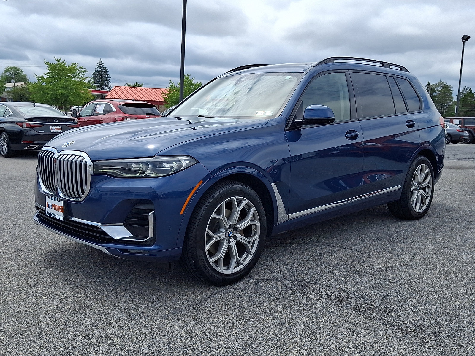 Used 2021 BMW X7 xDrive40i w/ Premium Package AWD/4WD image 3