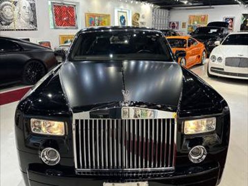 Used 2006 Rolls-Royce Phantom Sedan RWD image 3