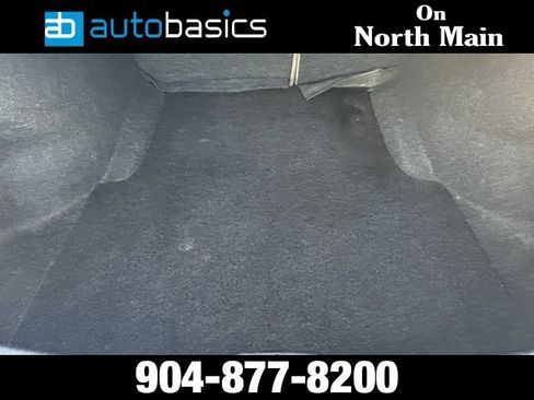 Used 2013 Chrysler 300 w/ Driver Convenience Group image 17