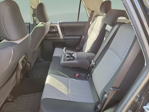 Used 2015 Toyota 4Runner SR5 RWD image 24