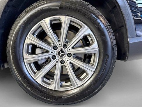 Used 2026 Mercedes-Benz GLC 300 4MATIC image 30
