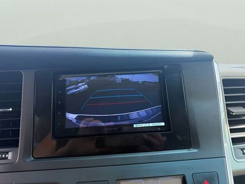 Used 2017 Toyota Sienna XLE w/ XLE Navigation Package AWD/4WD image 16