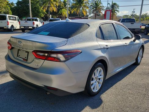 Used 2023 Toyota Camry LE image 7