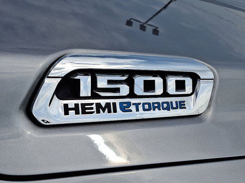 Used 2024 RAM 1500 Limited w/ Body Color Bumper Group AWD/4WD image 24