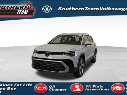 New 2025 Volkswagen Taos SE