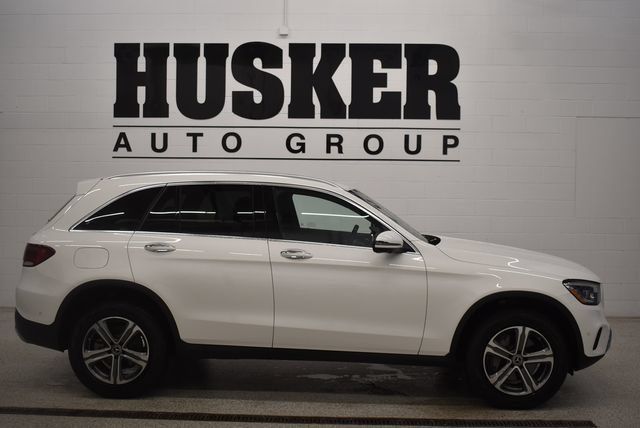 Used 2022 Mercedes-Benz GLC 300 4MATIC image 2