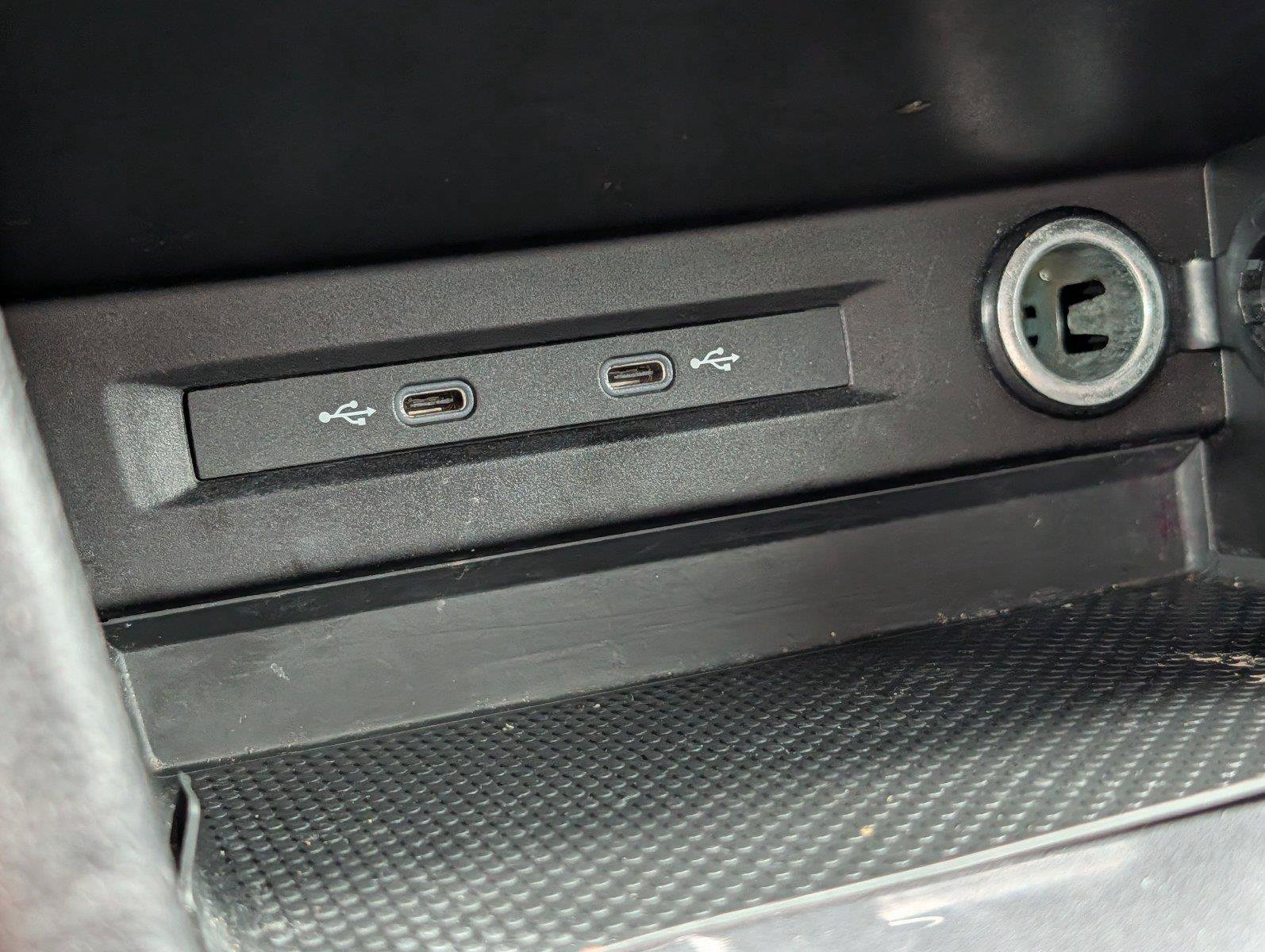 Used 2023 Volkswagen Tiguan S FWD image 19