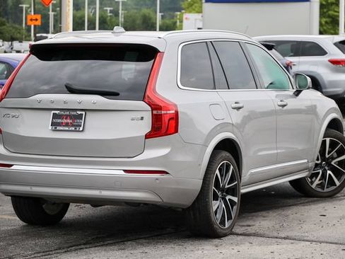 Used 2023 Volvo XC90 B5 Plus w/ Protection Package Premier AWD/4WD image 3