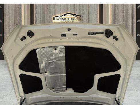 Used 2022 Mercedes-Benz S 500 4MATIC w/ AMG Line Package image 13