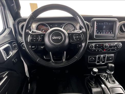 Used 2018 Jeep Wrangler Unlimited Sport S AWD/4WD image 4