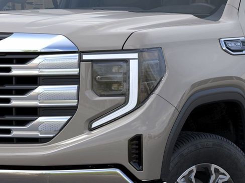 New 2026 GMC Sierra 1500 SLE image 11