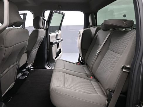 Used 2017 Ford F150 XLT RWD image 14