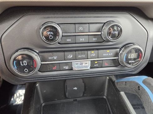 Certified 2023 Ford Bronco Wildtrak image 26