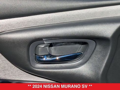 Certified 2024 Nissan Murano SV image 12