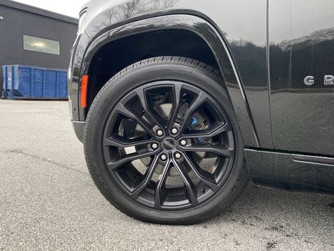 Used 2022 Jeep Grand Wagoneer Series II image 18