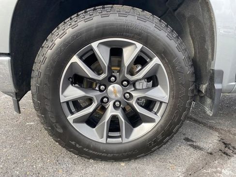 Certified 2025 Chevrolet Silverado 1500 LT image 23