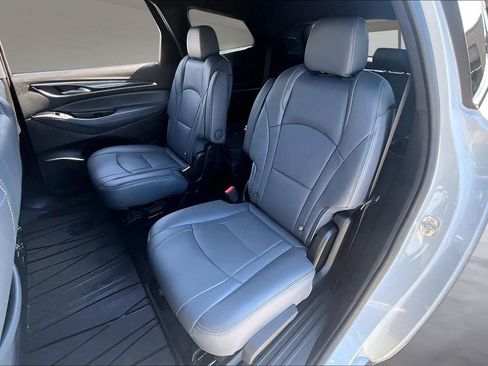 Used 2023 Buick Enclave Premium w/ Experience Buick Package FWD image 21