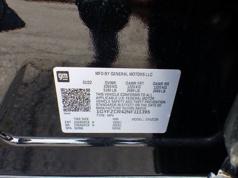 Used 2022 Cadillac XT4 Premium Luxury w/ Enhanced Visibility Package FWD image 13