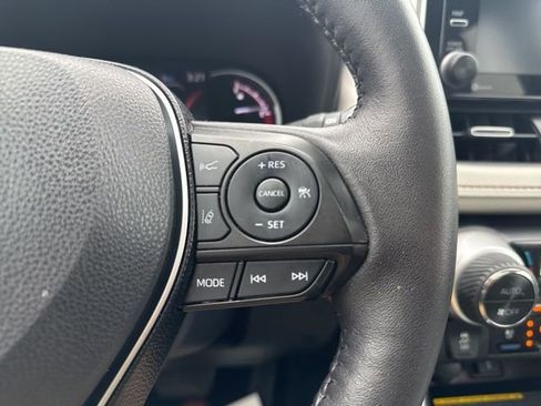 Certified 2021 Toyota RAV4 Limited AWD/4WD image 22