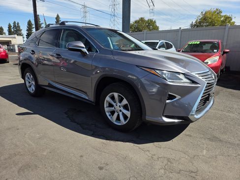 Used 2017 Lexus RX 350 FWD w/ Premium Package image 5