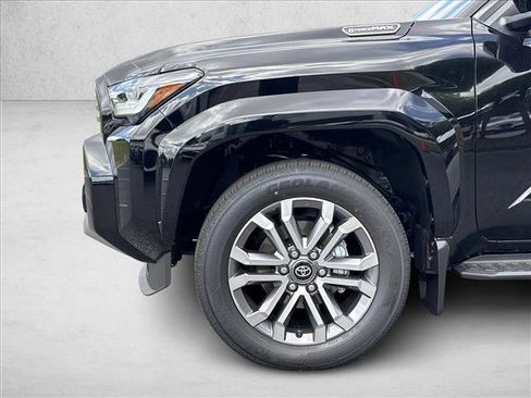 New 2026 Toyota 4Runner Limited AWD/4WD image 11
