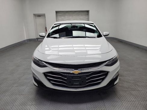 Used 2020 Chevrolet Malibu LT image 14