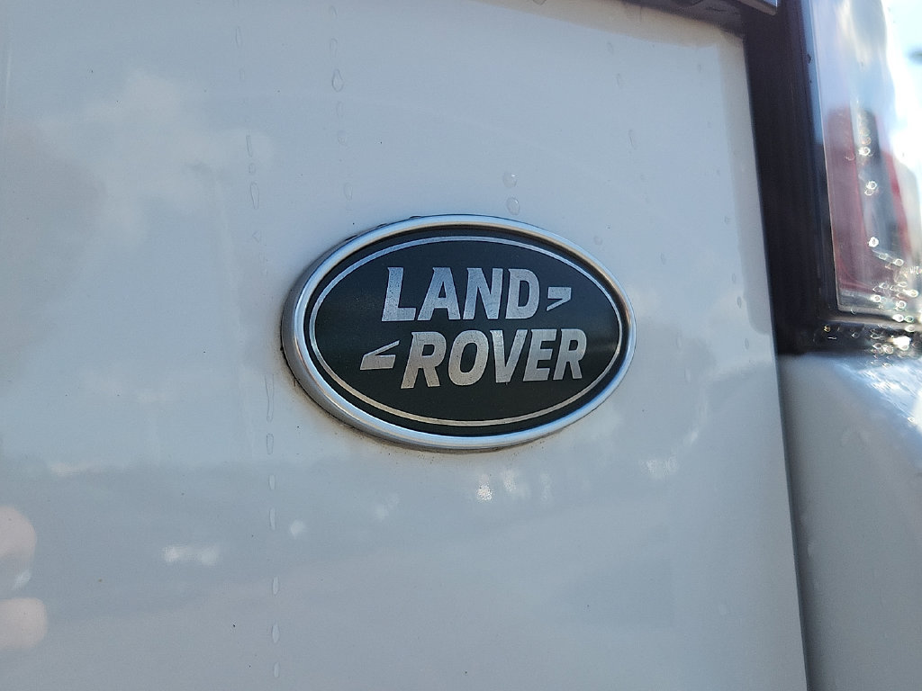 Used 2018 Land Rover Range Rover Evoque SE AWD/4WD image 34