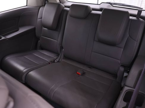 Used 2015 Honda Odyssey EX-L image 12