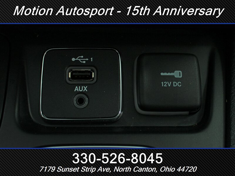 Used 2019 Jeep Cherokee Latitude Plus AWD/4WD image 18