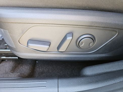 New 2026 Kia Sportage S image 9