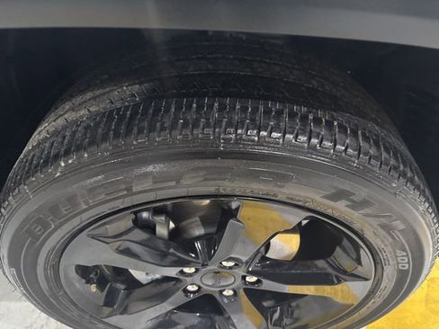 Used 2024 Jeep Grand Cherokee Altitude AWD/4WD image 42