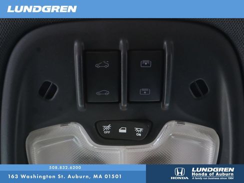 Used 2023 Chevrolet TrailBlazer ACTIV w/ Sun and Liftgate Package AWD/4WD image 27