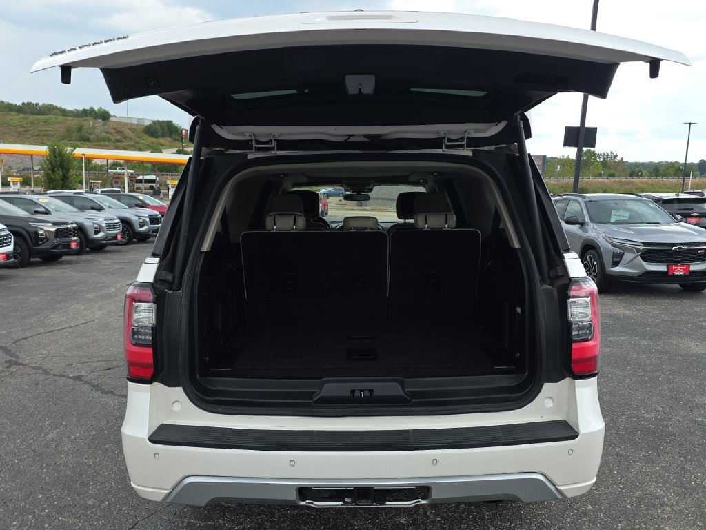 Used 2019 Ford Expedition Max Platinum AWD/4WD image 33