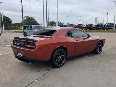 Used 2023 Dodge Challenger SXT w/ Blacktop Package image 5