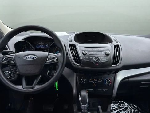 Used 2018 Ford Escape S FWD image 9