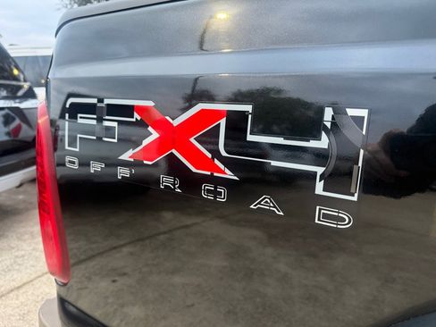 Used 2011 Ford F350 King Ranch w/ King Ranch w/Chrome Pkg image 9