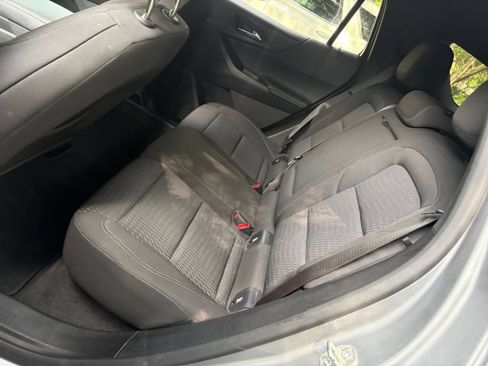 Used 2025 Chevrolet Equinox LT FWD image 39