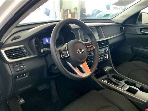 Used 2020 Kia Optima LX FWD image 7
