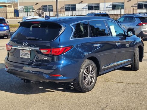 Used 2017 INFINITI QX60 Luxe image 4
