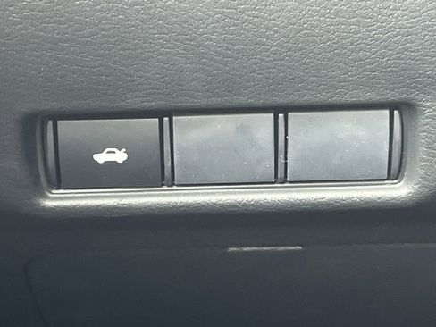 New 2026 Nissan Sentra SV w/ Floor Mat Package FWD image 19