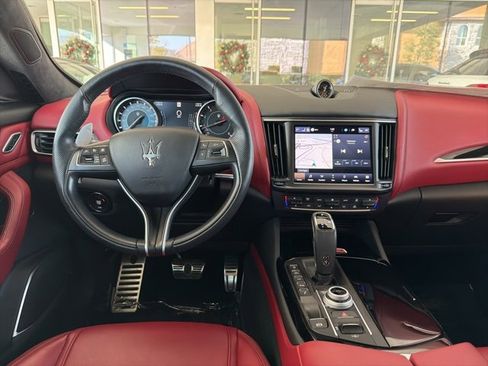Certified 2022 Maserati Levante GT image 13