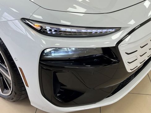 Certified 2025 Audi S6 e-tron Prestige w/ 21" Black Optic Package image 10