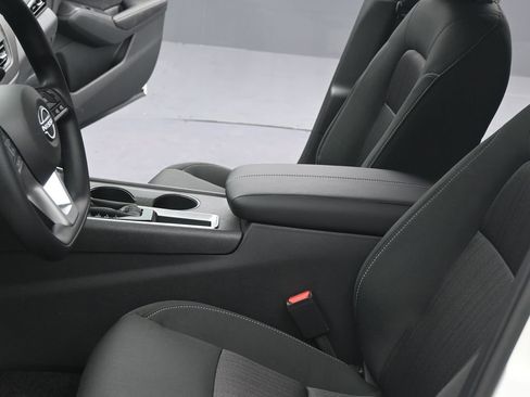 New 2026 Nissan Altima 2.5 SV FWD image 16