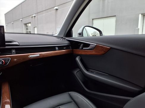 Used 2023 Audi A4 2.0T Premium w/ Convenience Package image 24