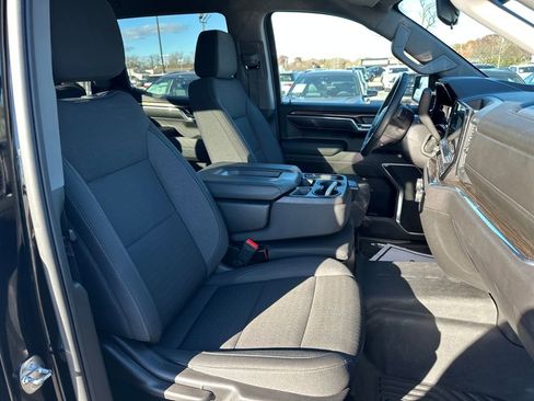 Certified 2024 Chevrolet Silverado 1500 LT Trail Boss image 32