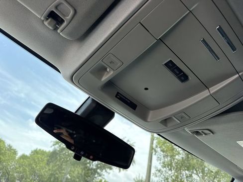 Used 2020 Chevrolet Tahoe LS RWD image 22